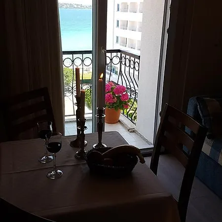 Ileri & Lägenhetshotell