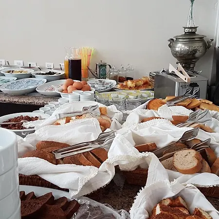 Ileri & Lägenhetshotell