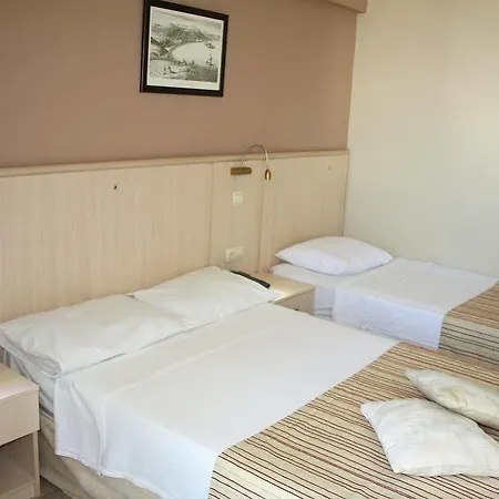 Apartahotel Ileri & Çeşme
