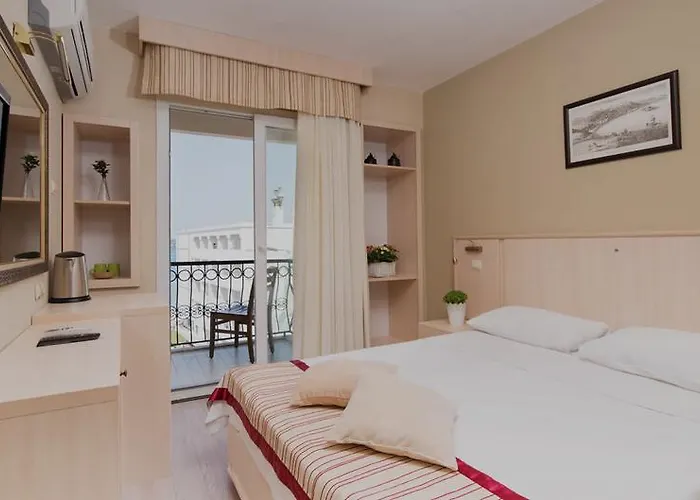 Lägenhetshotell Ileri & Çeşme