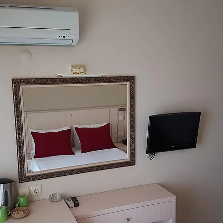 伊勒里公寓式酒店